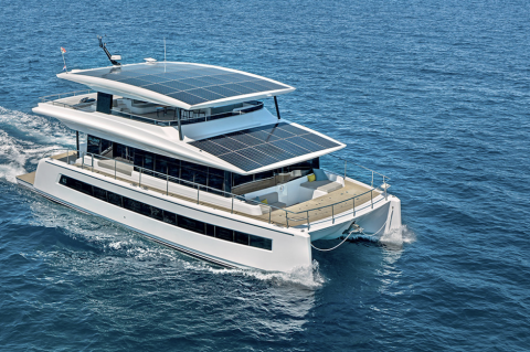 2025 Silent Yachts 62 Tri-Deck